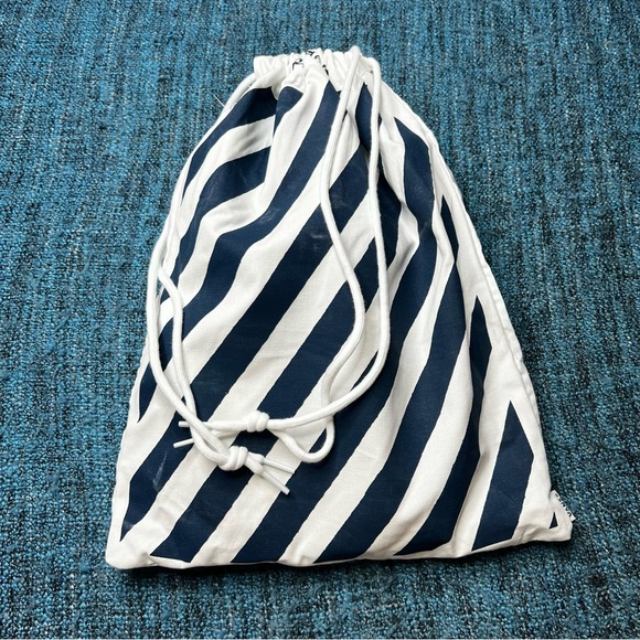 RARE Vans x Harry Potter Custom Slip On Sneakers Limited Edition Hufflepuff - Picture 10 of 10